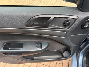 Prodám Škoda Octavia 2 facelift 1.6 mpi 12/2009 207200km - 10