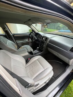Chrysler 300c 3,5L usa verze + LPG - 10