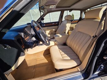 Jaguar Daimler XJ40 - 10