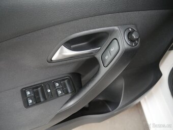 Volkswagen Polo 1.2i , 51 kW benzín, 2009 - 10