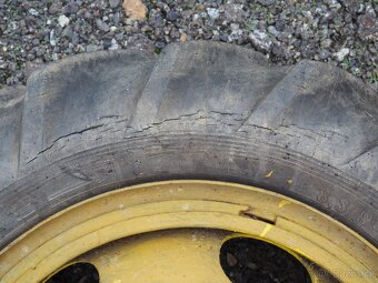 Kola s pneu šípáky Barum 8,3.8-20 - 10