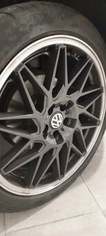 Stredové krytky - pukličky kolies VOLKSWAGEN - 10