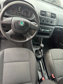 Škoda FABIA II Hatchback 1.2 TSI - 10