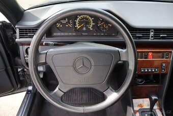 MERCEDES-BENZ 124 E320 CABRIO 162kW - 10