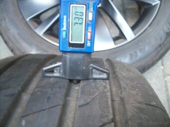 u original černé ŠKODA Karoq Goodyear 17" 90% - 10