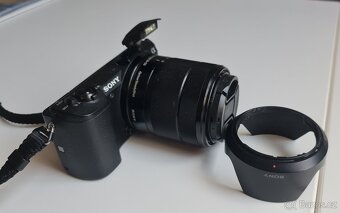 Sony Alpha 5100 + 18-55 OSS - 10