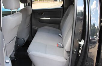 Toyota Hilux 3.0 D4D Double Cab Life Aut. 126kw - 10