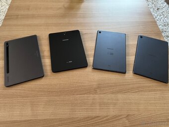 Tablety Samsung Galaxy Tab, rozbitý displej - 10