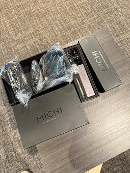 MICHI X5 - Referenční Stereo zesilovač - 10