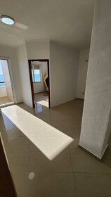 Prodej apartmánu 4+kk, 100 m² na 1. linii s výhledem na moře - 10