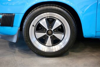 1974 Porsche 911 - 10