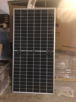 Akce Solární panely 565w Huasun bifacial silver frame - 10