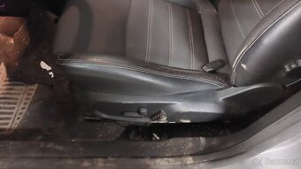 Ford mondeo 2.0 tdci 120 kw powershift - 10