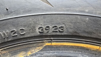 Zimní pneu 195/65/15 Bridgestone - 10