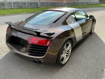 Audi R8 4.2 FSI quattro - 10