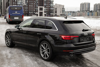 Audi originál R19 RS 9.0JX19H2 ET32 + Pirelli P-Zero 255/40 - 10
