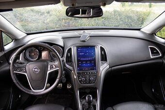 Opel Astra Sport Tourer ST 2.0 CDTI - 10