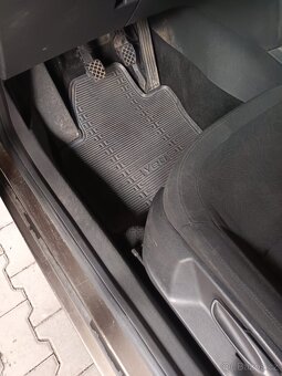 Škoda YETI 1.4 (90 kW) / RV 2014, najeto 86 tis. KM, tažné - 10