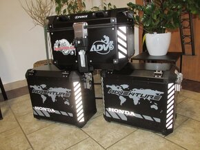 Samolepka polep na kufr, sada - reflex - 10