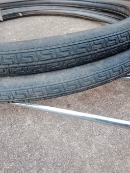 Socialistické blatníky 28 - 10