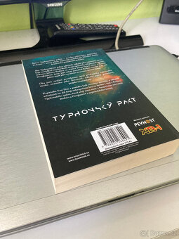 knihy STAR TREK - 10