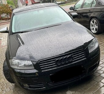 AUDI - Čierne lesklé znaky - 10