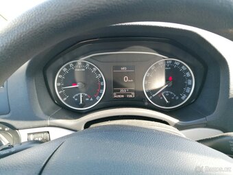 Škoda Octavia - 10