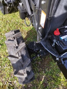 Malotraktor Farmtrac FT - 35 4 WD - 10