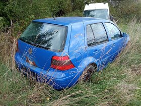 VW golf. škoda octavia - 10