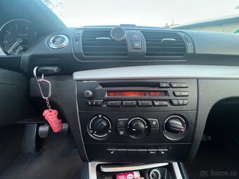 BMW E87 116i manuál - 10