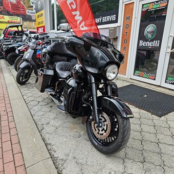Harley-Davidson FLHTCU Electra Glide Ultra Classic - 10