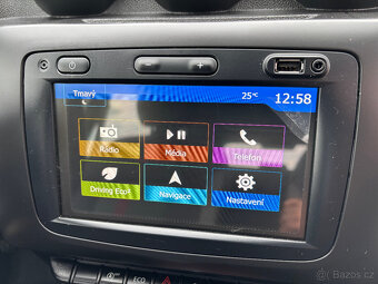 Dacia Duster 1,6SCe,původ CZ,1.majtel,88tkm,17alu,tažné, - 10