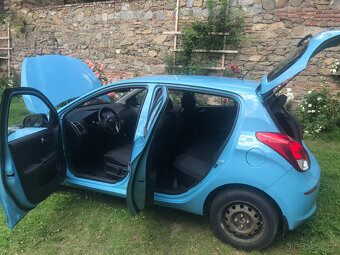 Dva za cenu jednoho: Hyundai i20 - 10