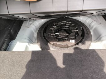 Kia ceed sw, 1.5tgdi,TOP,Navi,tov.Záruka - 10