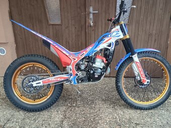 Beta EVO 300 Factory Trial - 10