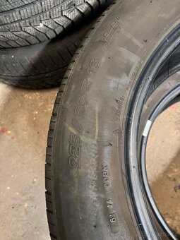2ks. 225/60 R18 100H letní pneu Michelin - 10