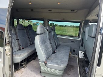 Ford Transit - 10