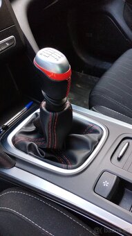 Renault Megane  1.3Tce, 59 tis/km - 10