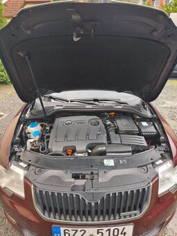Škoda Superb - 10