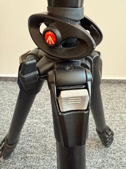Stativ Manfrotto 055CXPRO4 + hlava Gitzo GH1781QR - 10