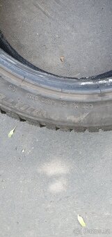 ZIMNÍ PNEU Pirelli Sottozero 3 225/45 R17 91H M+S, 4x6 mm - 10