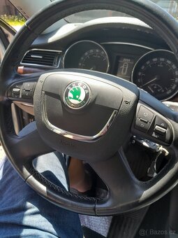 Škoda Superb 2.0 TDI/125kw/DSG  192000km - 10