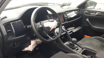 ŠKODA KODIAQ 2.0TDI 147kW STYLE DSG 4X4 WEBASTO / 2021, ČR / - 10