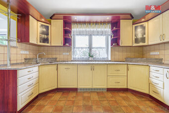 Prodej rodinného domu, 181 m², Loket, ul. ČSA - 10