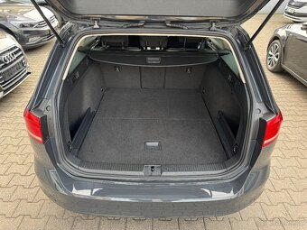 VW Passat Variant 2.0TDI 110 kW Full LED Navi 2015 ACC - 10