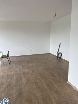 Prodej rodinného domu 196 m. Hluboká nad Vltavou - 10