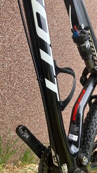 Prodám SCOTT Spark 910 karbon Shimano XT / FOX - 10