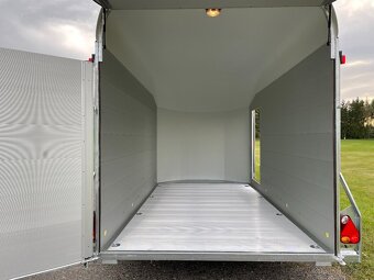 Skříňový přívěs DEBON C700 ALU, 2600 kg - 10