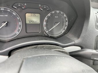 ŠKODA OCTAVIA 1.9 Tdi 77 kW KLEPE MOTOR NA NAHRADNÍ DÍLY - 10