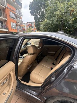 Bmw e90 330i M look - 10